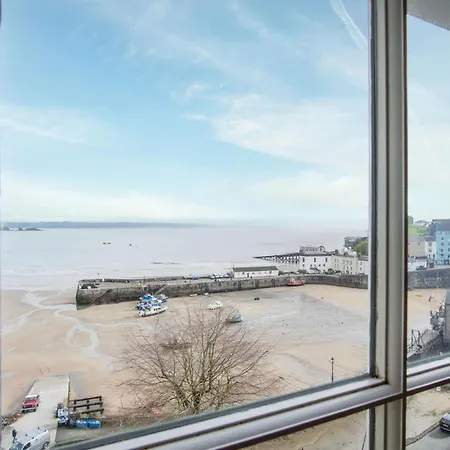 Belle Vue Court - 2 Bedroom Apartment - Tenby Exterior photo